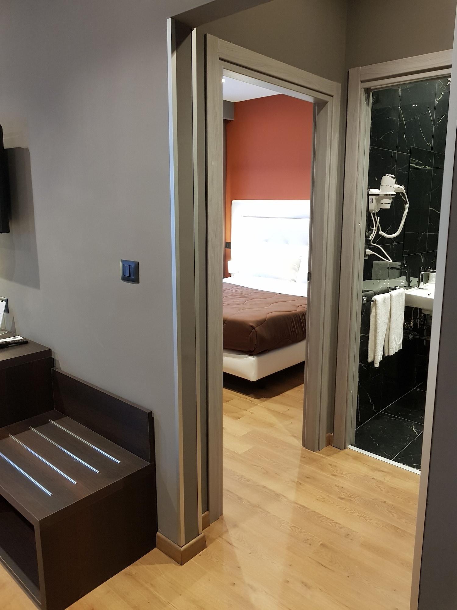 Hotel Europa Art 4*